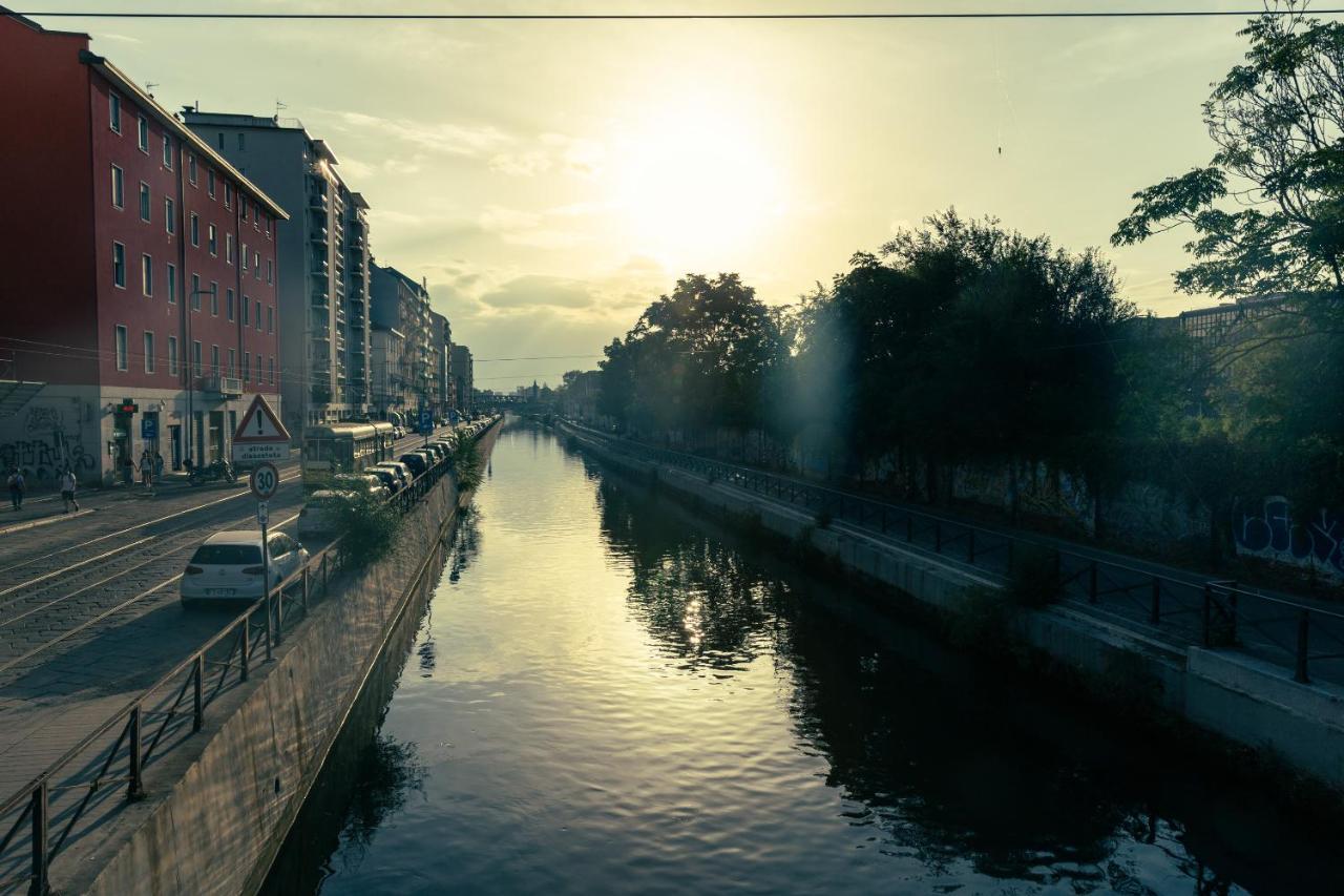 Апартаменты Sweet House Navigli Милан Экстерьер фото